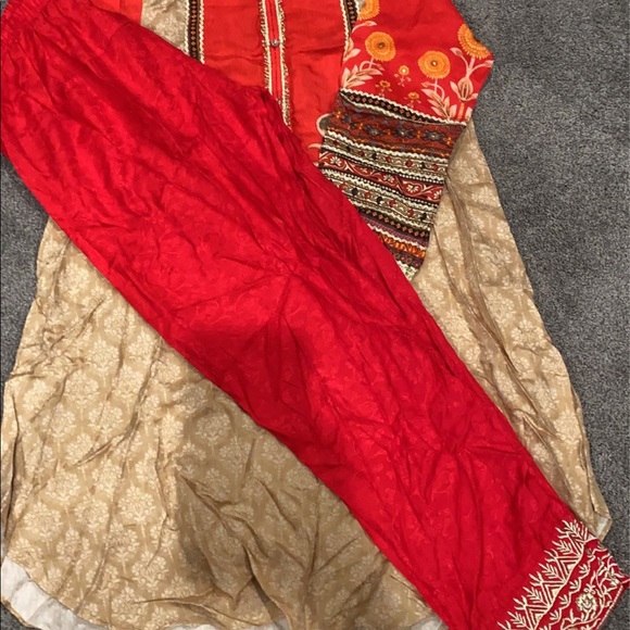 Pakistani dresses - Picture 10 of 10